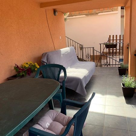 Villa Lila Utjeha Εξωτερικό φωτογραφία